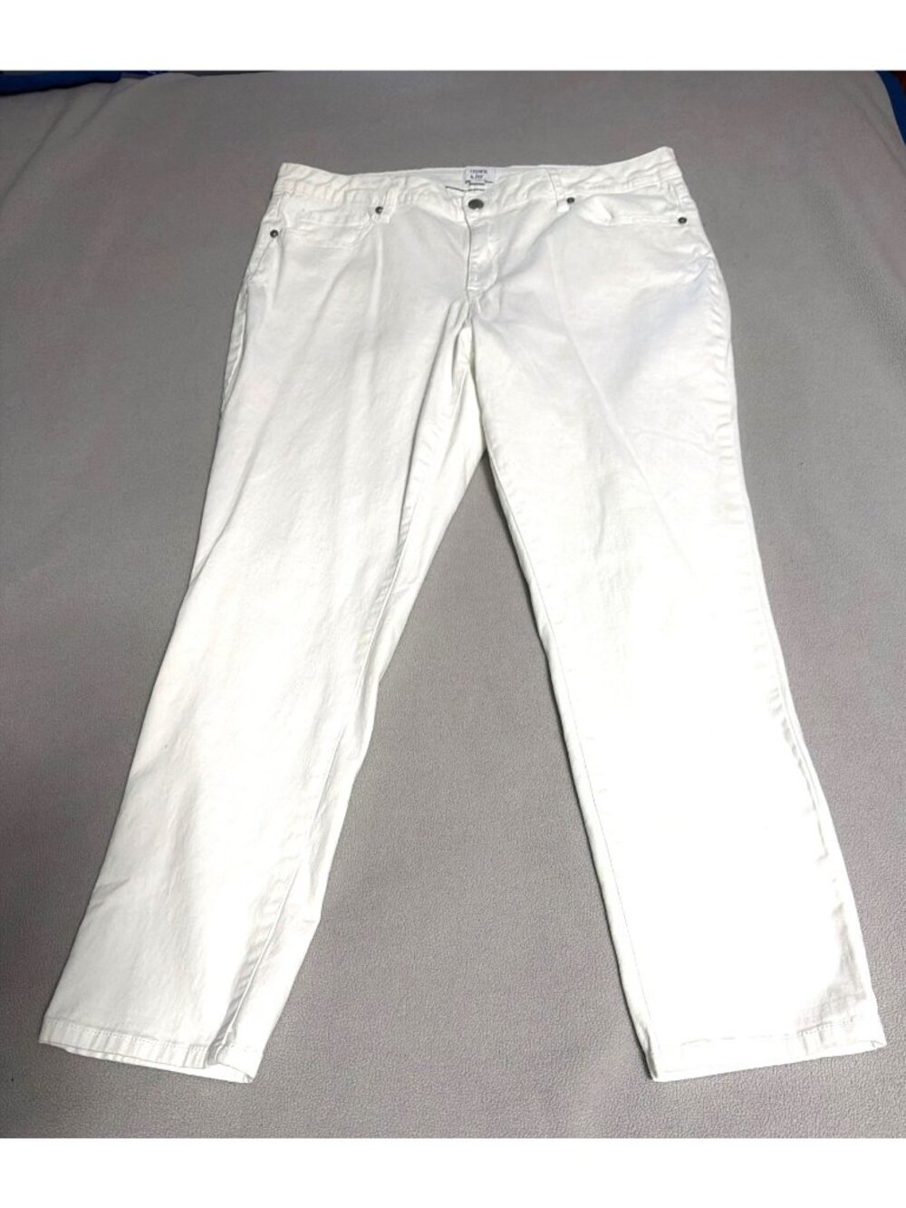 Crown & Ivy White Denim  Ankle Jeans Size 14 Straight Leg Made In China